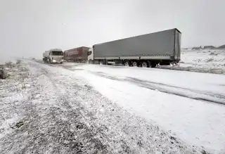 Doğu Anadolu'da Yoğun Kar Yağışı ve Buzlanma
