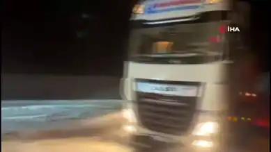 Ardahan'da Yoğun Kar ve Tipi: Yollar Kapandı!