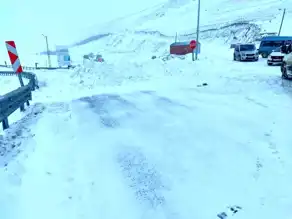Ardahan'da Yollar Kar Yoluyla Kapandı