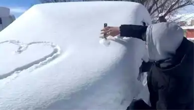 Çıldır'da Yaşamı Felç Eden Kar Yağışı