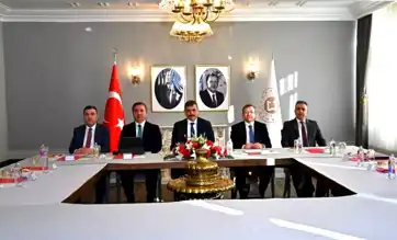 Doğu Anadolu Valileri Düzensiz Göçe Karşı Bir Arada