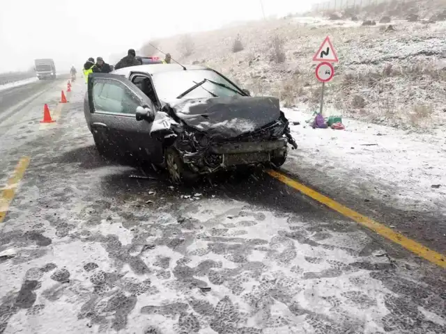 Ilgar Dağı'nda Çarpışma: 8 Yaralı
