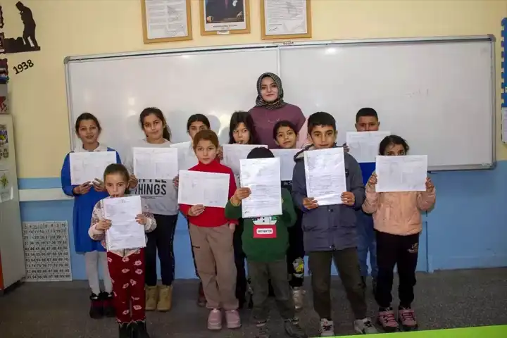 Doğu Anadolu'da Karne Heyecanı!