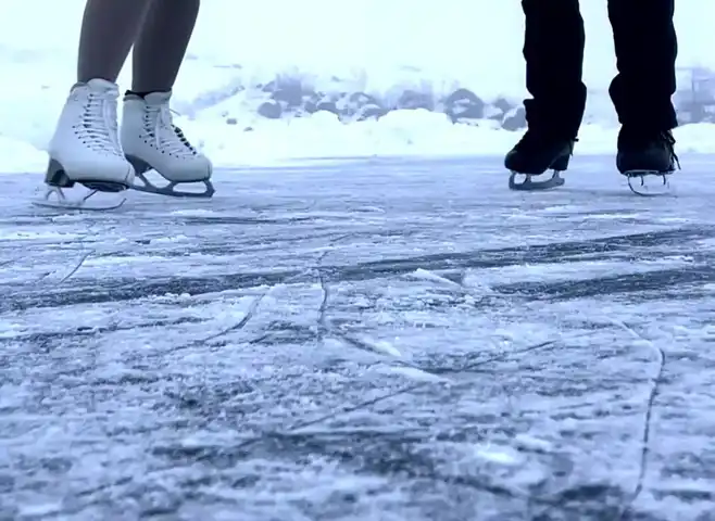 Selin Eren'den Çıldır Gölü'nde Evlilik Teklifi!